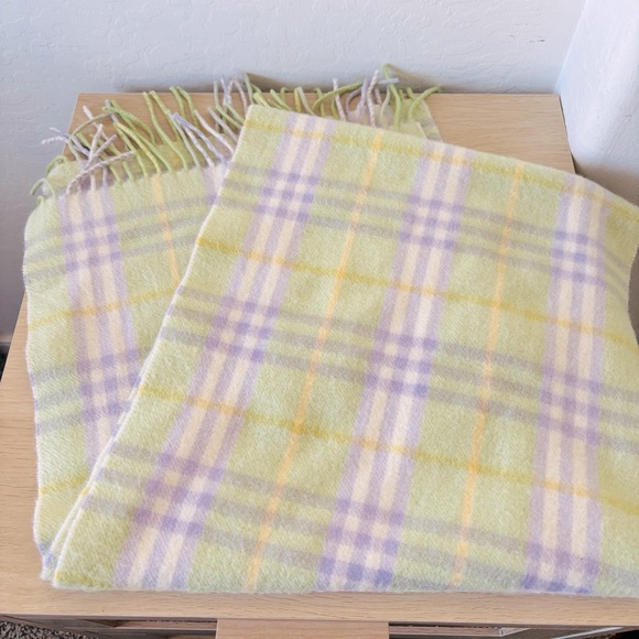 Burberry London Cashmere Pastel Plaid Scarf - Picture 8 of 8